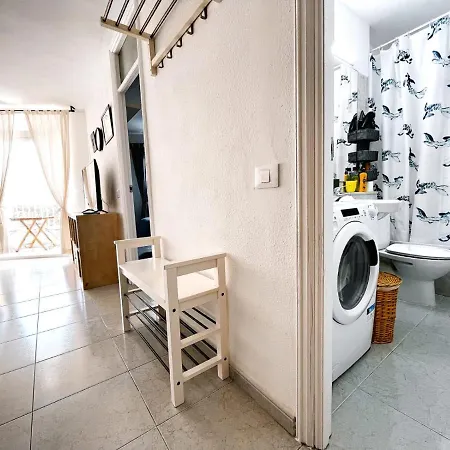 Διαμέρισμα Twintorres Lasamericas *