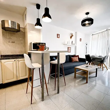 Apartament Twintorres Lasamericas *