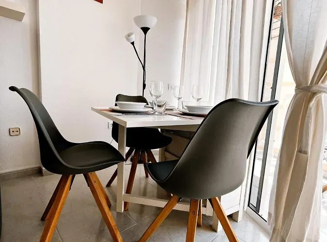 Twintorres Lasamericas Апартаменти *