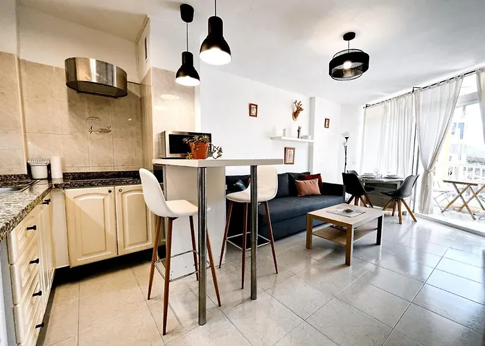 Апартаменти Twintorres Lasamericas *